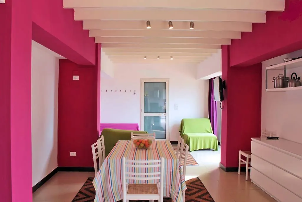 Appartement Pietrenere à Giardini-Naxos 0*,